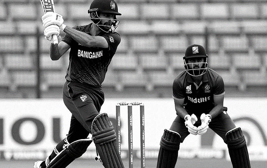 ষোড়শ নামের ভার: মুরশিদা খাতুন, নির্বাচন কমিটি আর একটি বোর্ডের নীরবতা