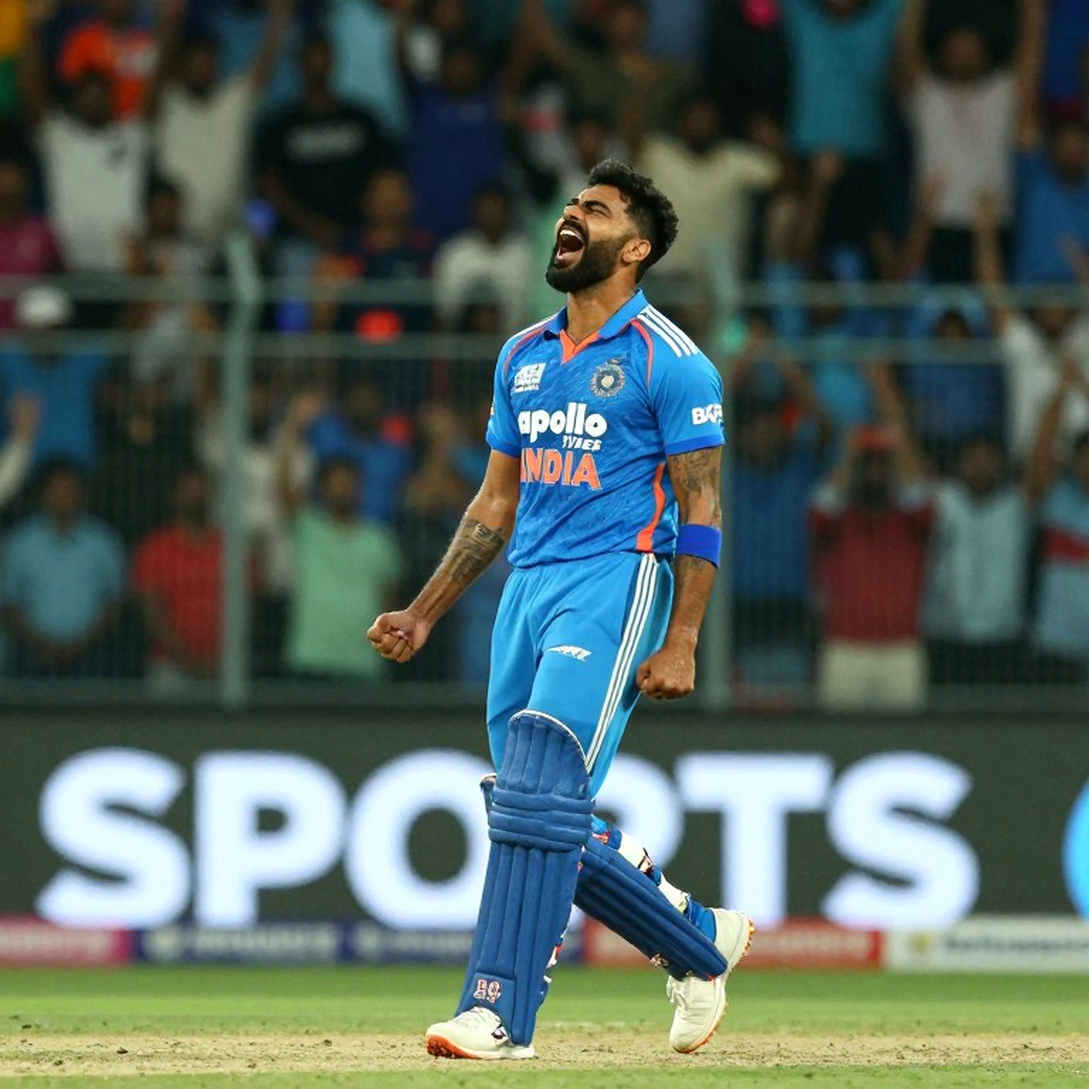 এশিয়ার ওয়ানডে লড়াই শুরু হয় ২৬তম ওভারে, পাওয়ারপ্লেতে নয়
