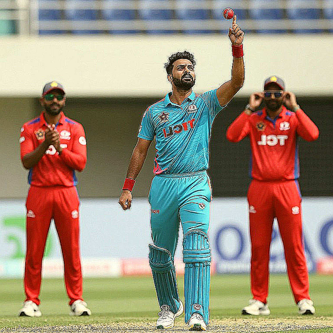 অ্যাশেজের পাঠ, সাদা বলের পরীক্ষা: অস্ট্রেলিয়া সফরে ইংল্যান্ডের অর্ধসম্পূর্ণ প্রস্তুতি
