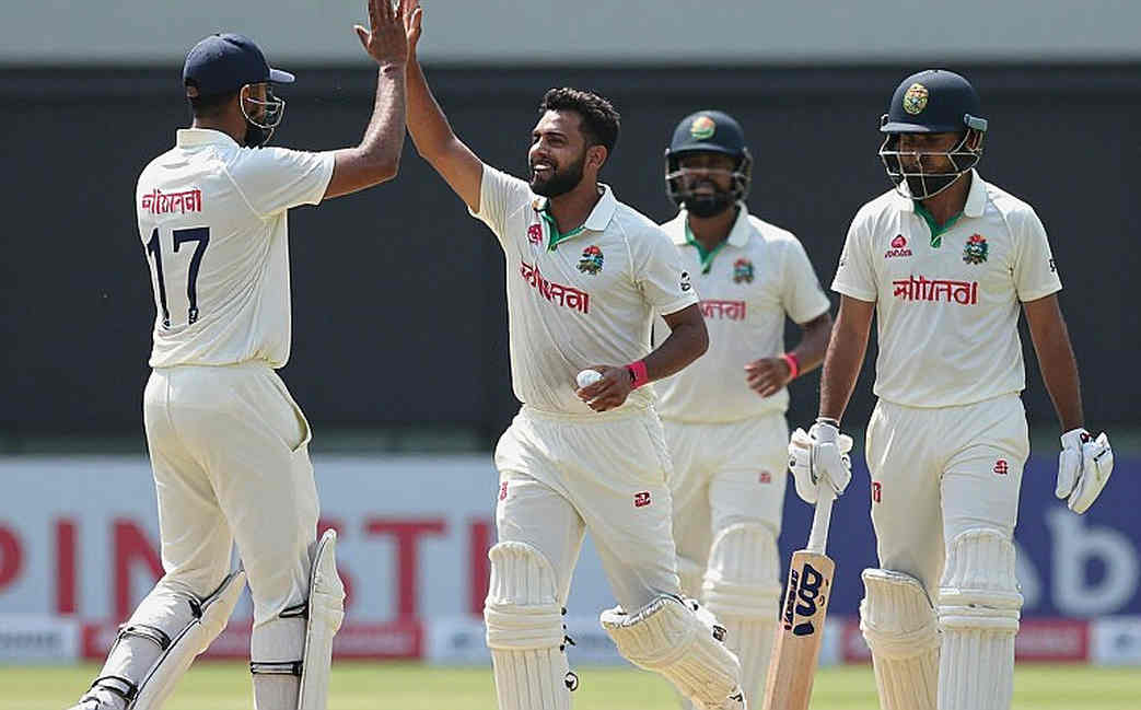 খাতার কালি, কন্ট্রাক্টের কাগজ: এশিয়ার ক্রিকেটের ঘুমন্ত ঘরগুলো কে গোনে