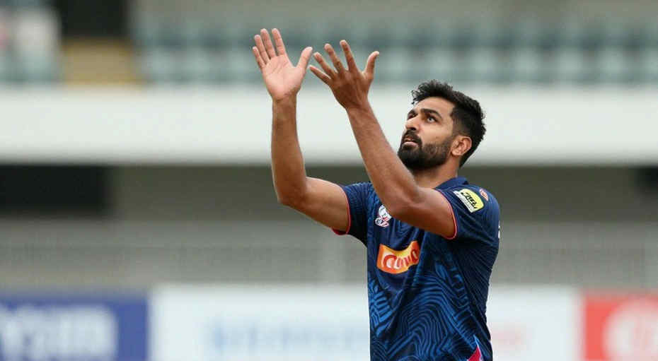 চার ওভারের ঘাটতি: ওভার-রেটের খাতায় যা লেখা থাকে না