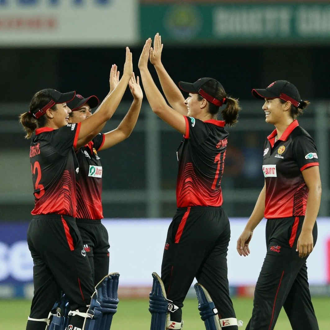 ফাঁকা লেজার: যে বলের কোনো স্কোরকার্ড লেখা হয়নি